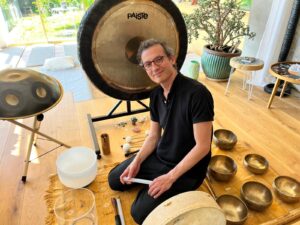 sound bath training retreat sound therapy training retreat formation en bains sonores de Swiss Sound Therapy à Genève, Lausanne, Lyon, France voisine et Suisse romande