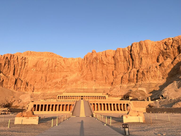 Ancient Egypt retreat 2026 Hatshepsut temple Harmony Retraite en Égypte 2026